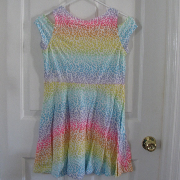 Spring Dress - Picture 4 of 4